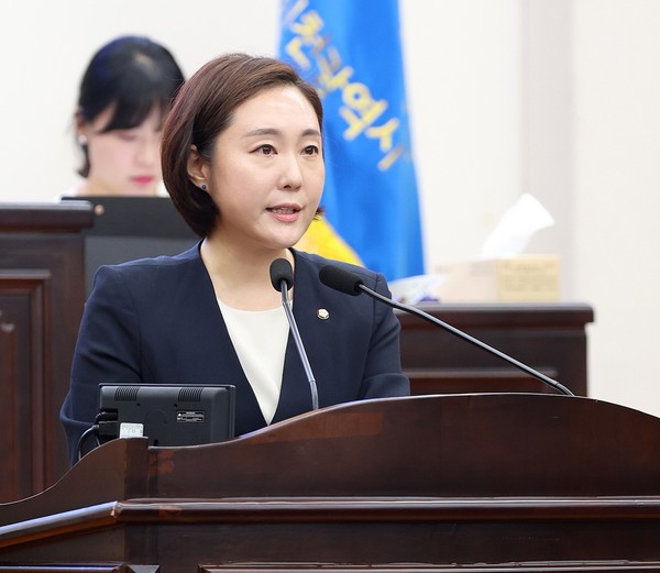 이연주 남동구의회 의원이 24일 열린 제304회 제1차 정례회 5분 자유발언에서 “닥터헬기 계류장 설치 사업이 주민과의 충분한 협의와 소통 없이 일방적으로 추진되고 있다”며 강도 높게 비판했다. (사진제공=남동구의회)