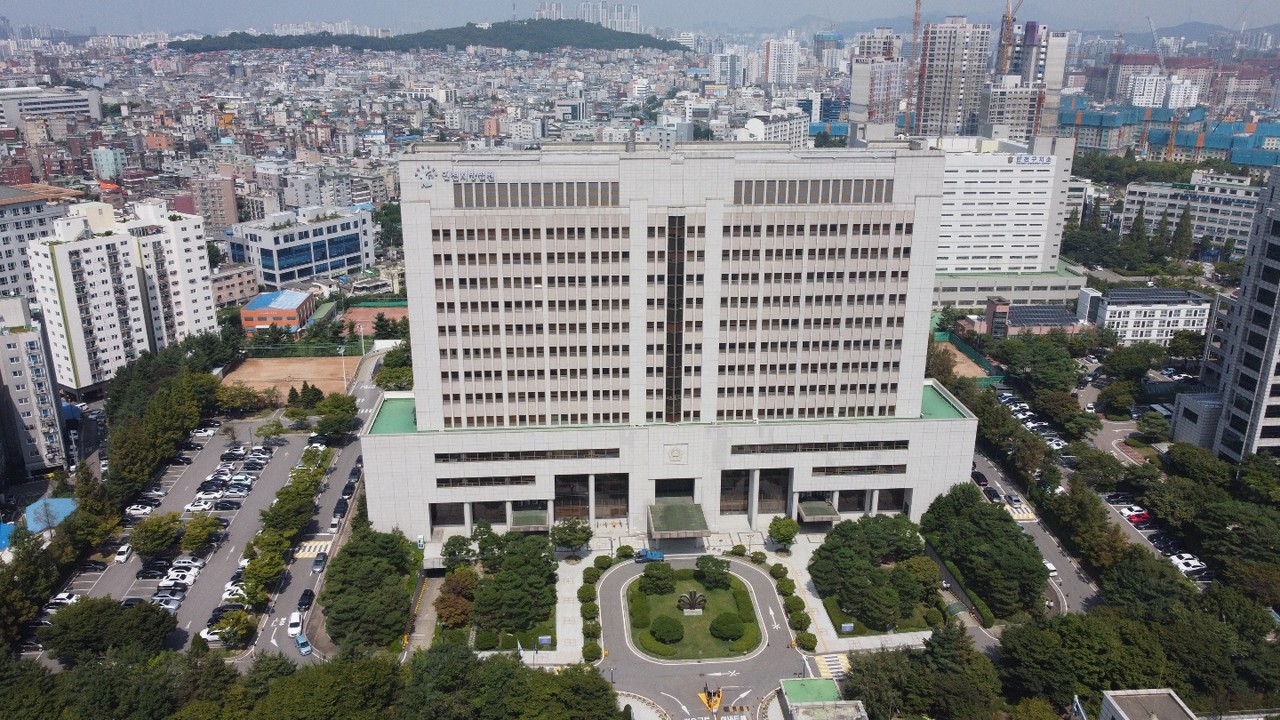 장원영 등 아이돌 상대 악의적 가짜영상 만든 유튜버 항소심도 ‘집행유예’
