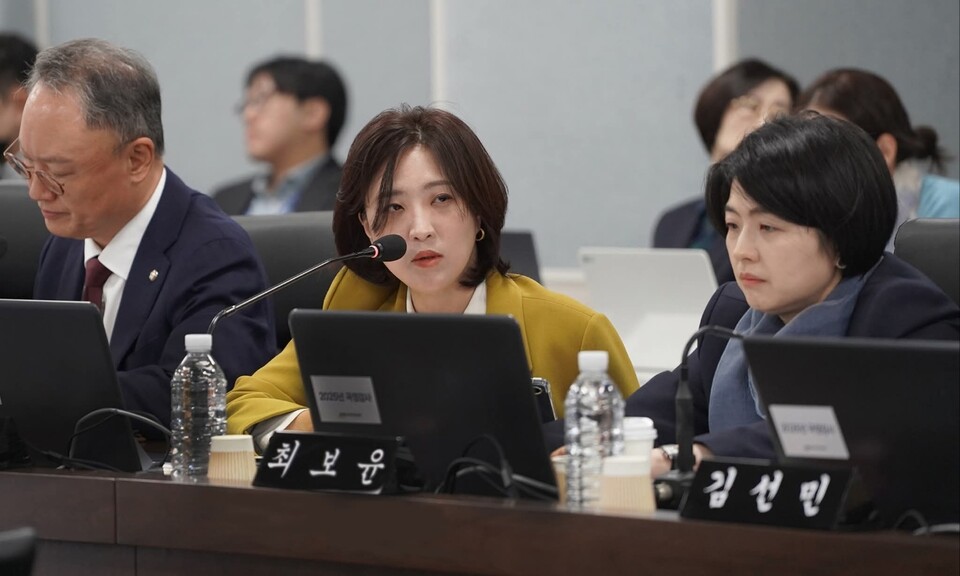 국민의힘 최보윤 수석대변인이 26일 이상경 국토교통부 1차관의 사퇴와 관련해 “차관 한 명 해임으로 끝낼 일이 아니다”며 이재명 대통령의 직접 사과를 촉구했다. (사진=최보윤 수석대변인 페이스북)
