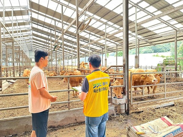 경기도 퇴직공무원이 축산환경매니저로…폭염 대응에 경험과 지혜 보탠다