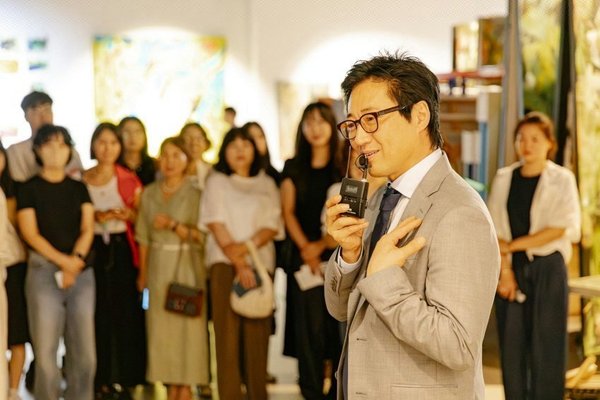 박신양 작가 초대전, ‘아티스트 토크’로 시민과 뜨겁게 호흡